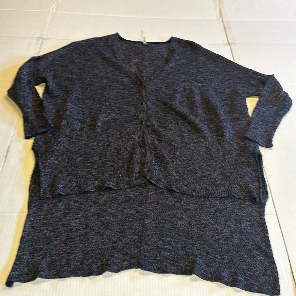 Free People oversized purple black magenta V neck 3 button sweater low high back